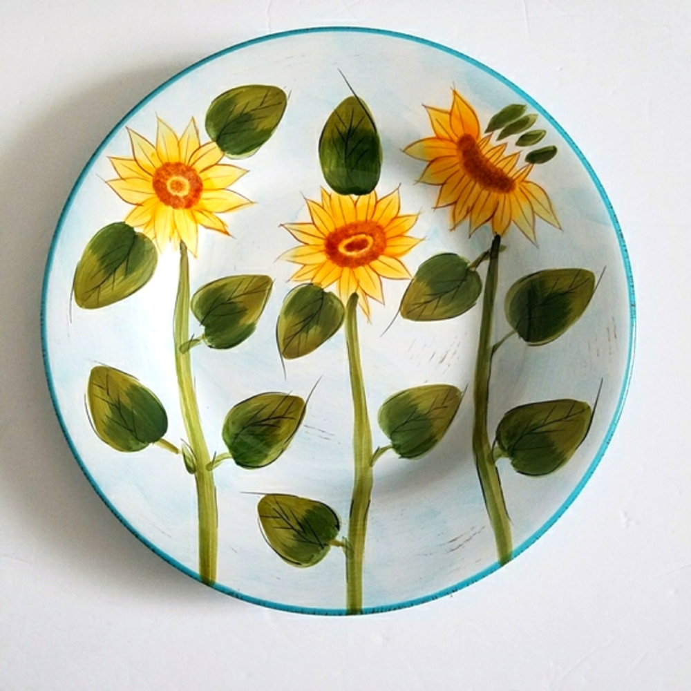 Tabletop Unlimited Floral Boulevard Sunflower Dinner Plate